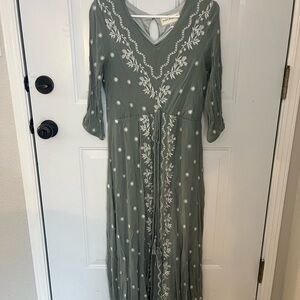 Elegant Sage Maxi Dress with White Embroidery